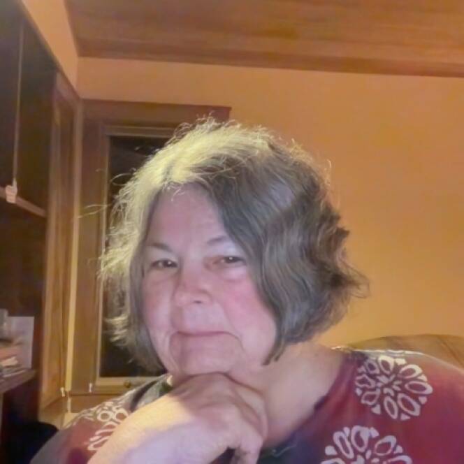 Julie Stivers '72